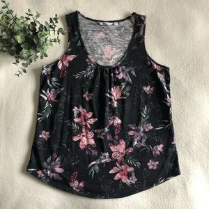 💜 3/$15 Floral tank top - Reitmans - size Small
